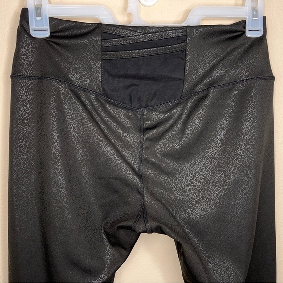 XL EBB AND FLOW LEGGINGS BLACK STRETCH CROPPED ATHLETIC ACTIVEWEAR GOTH SHIMMER - Picture 6 of 10